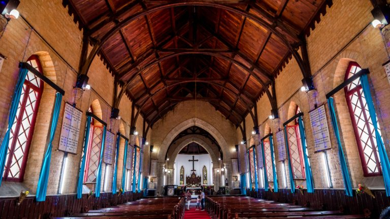 Christians join in prayer for persecuted believers Christians join in prayer for persecuted believers