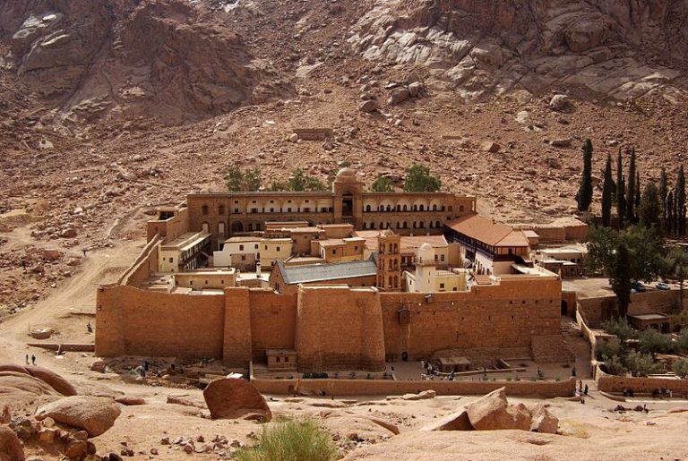 Copts oppose Egyptian government control of world’s oldest monastery Copts oppose Egyptian government control of world's oldest monastery