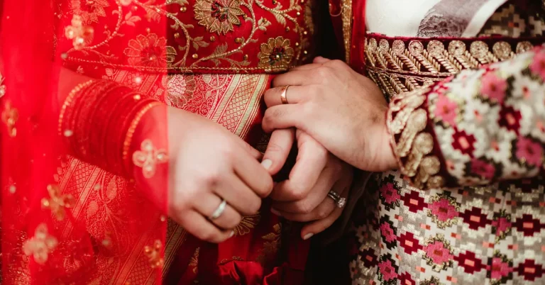 Indian Churches Encourage Couples to Leave and Cleave