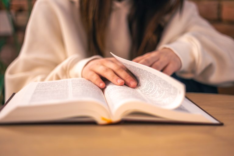 Major new report maps how the world engages with the Bible Major new report maps how the world engages with the Bible