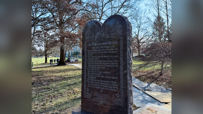 'Back to the Biblical Principles': 10 Commandments Monument Restored at State Capitol