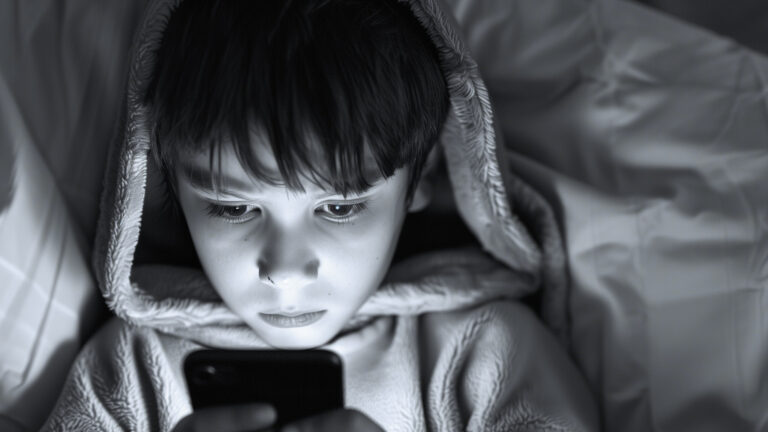 FBI Warns '764 Gang' Terrorizing Kids Online, Australia Bans Younger Teens from Social Media