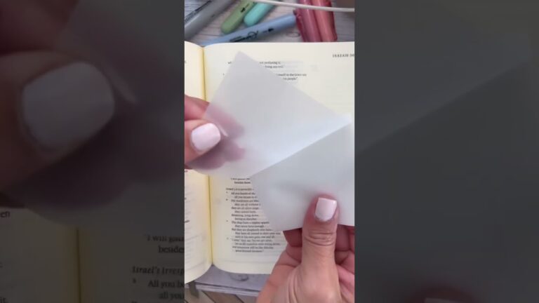 How to UN-mark your Bible using transparent sticky notes! #biblestudytips