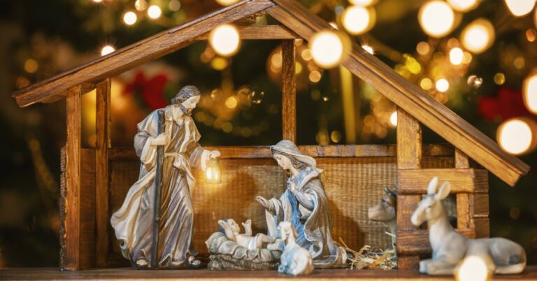 Preparing Him Room | Your Nightly Prayer - Video
