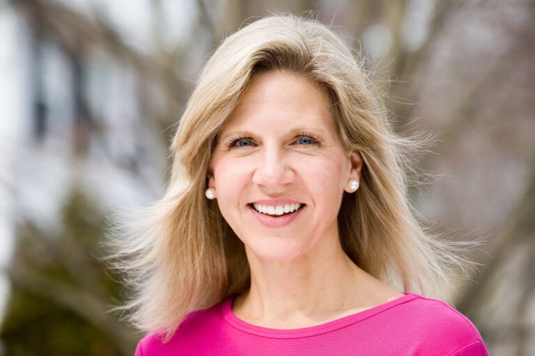 The Beauty of the Lord (December 25) The Beauty of the Lord (December 25)