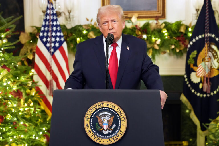 Trump Addresses Nation, Announces Bonus Checks to US Military Members 'Already on The Way'