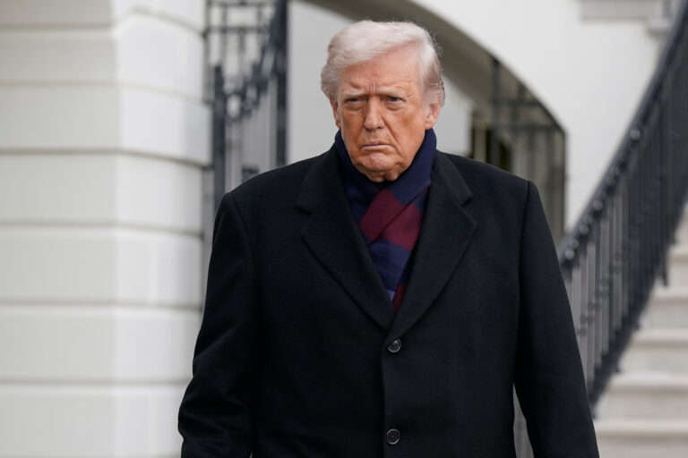 Trump Promises 'Very Serious Retaliation' for Murders of Three Americans in Syria