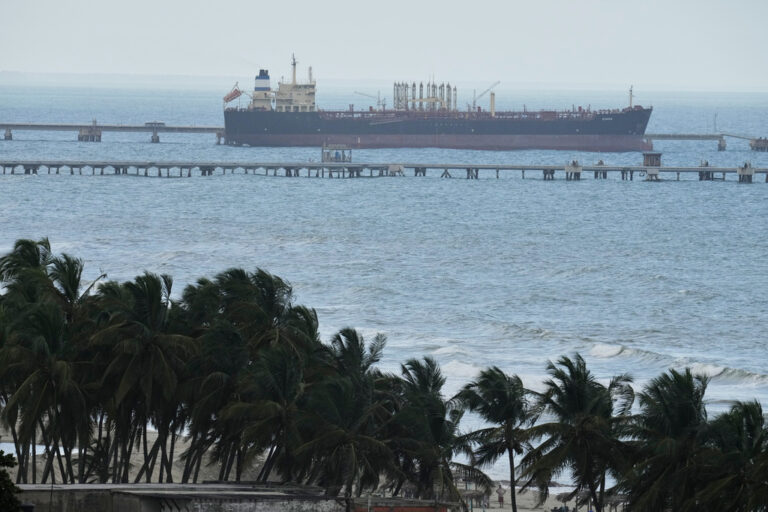 Venezuela Seeks to Criminalize Oil Tanker Seizures as Trump Puts Pressure on Maduro