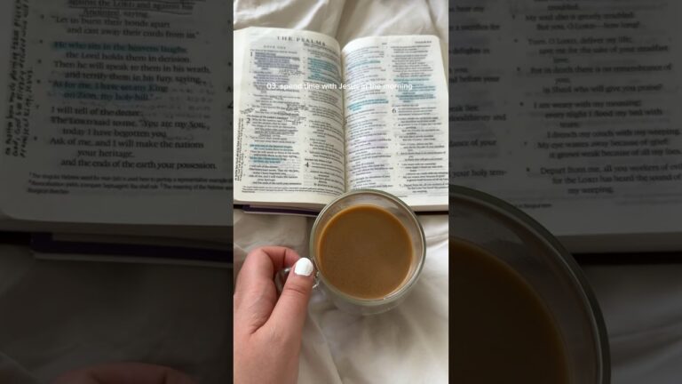 healthy Christian girl habits to start 2024 off strong with Jesus!! #christianity #godisgood #habits