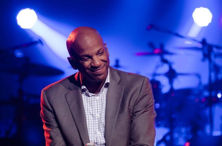 Donnie McClurkin denies rape claims from former parishioner Donnie McClurkin denies rape claims from former parishioner
