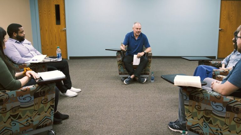 How to Facilitate a Life-Giving Bible Discussion