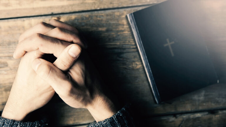 Minister Allowed to Preach at TX Bus Terminal Once Again After Police Handcuffed Him