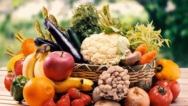 New Dietary Guidelines Urge Americans to Avoid Processed Foods and Added Sugar