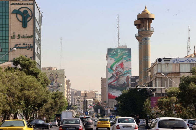 Trump vows to ‘rescue’ Iranian protesters if regime attacks Trump vows to 'rescue' Iranian protesters if regime attacks