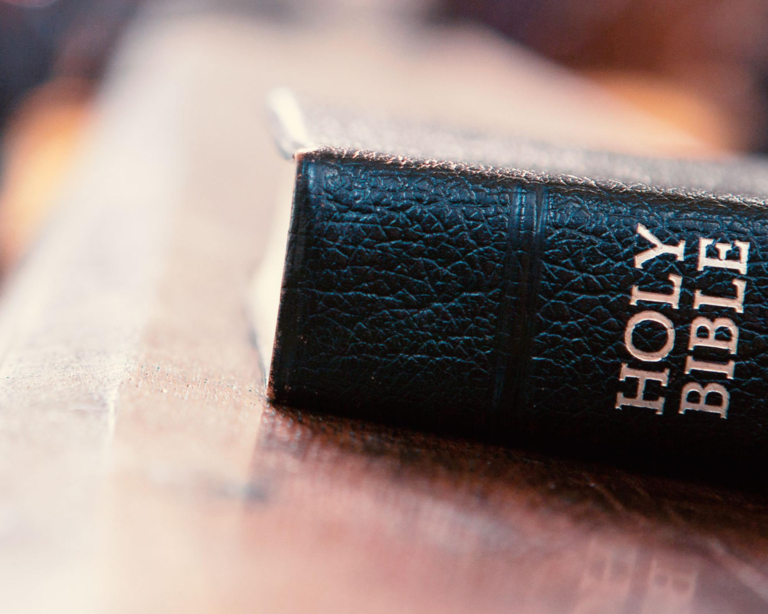 UK Bible Sales Hit Record High in 2025: 'Thirst for Knowledge and Truth'