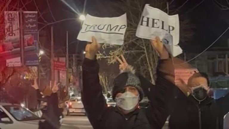 US Mobilizes as Iran Crackdown Intensifies; Reports Cite Hospital Killings