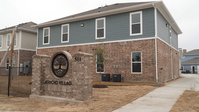 HUD Secretary Promotes Faith-Based Solutions as Texas Ministry Gives Women a Fresh Start