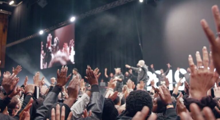 Revival in London: 2,000 Decisions for Jesus as Atlanta Pastor Preaches, UK Christians Mobilize