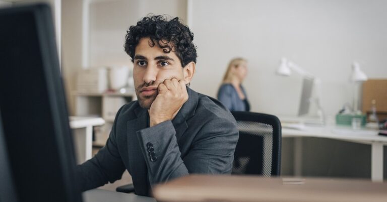 Should I Quit My Job if I’m Not Passionate about It? Should I Quit My Job if I’m Not Passionate about It?