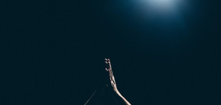 Want to improve your prayer life? Try shorter prayers Want to improve your prayer life? Try shorter prayers