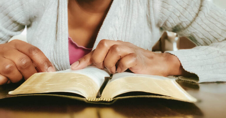 7 Bible Verses for a Fresh Start