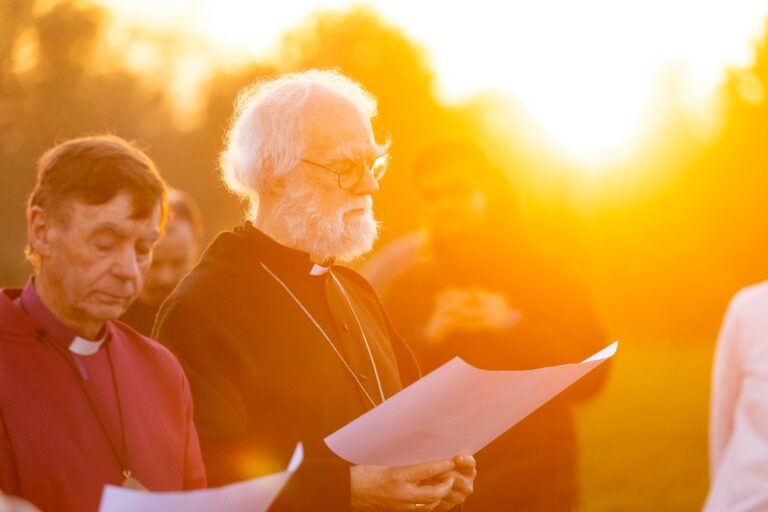 Rowan Williams ponders Anglican Communion’s survival Rowan Williams ponders Anglican Communion's survival