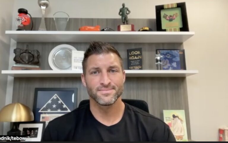 Tim Tebow reflects on the power and gravity of the Cross ahead of Easter Tim Tebow reflects on the power and gravity of the Cross ahead of Easter