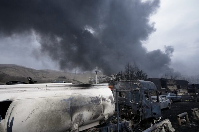 US Destroys Iranian Mine-Laying Vessels as Tehran Seeks to Choke Off Hormuz Oil Supply