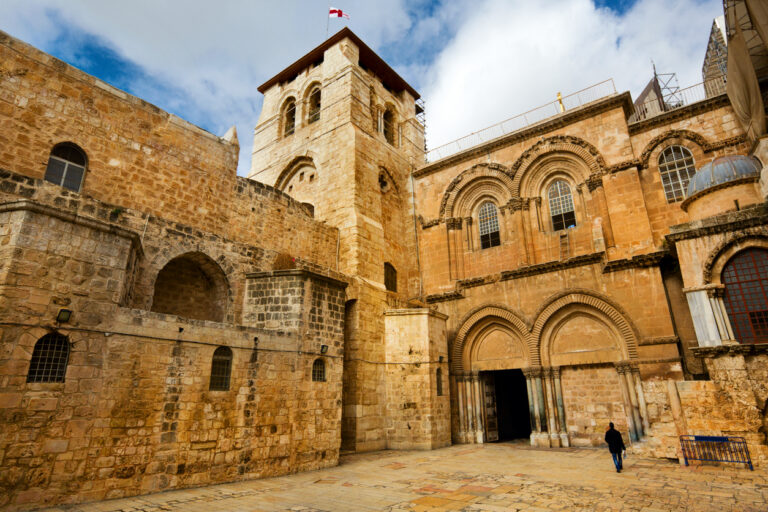 War disrupts Holy Week in Jerusalem War disrupts Holy Week in Jerusalem