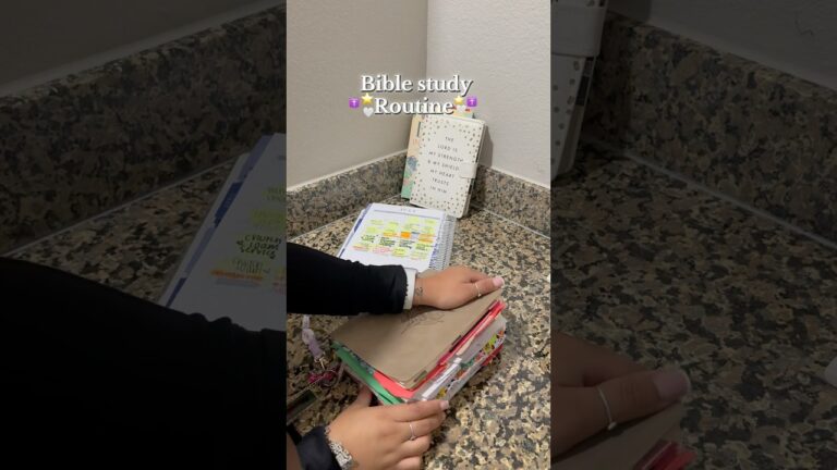 BIBLE STUDY ROUTINE ⭐️📖✝️  • #biblestudy #bible #biblestudytips #dailybiblereading #christian •