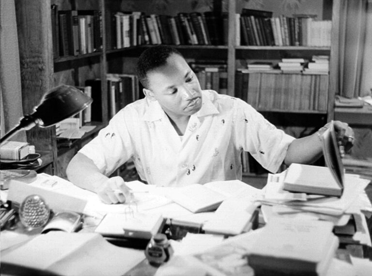 Easter reflection: Can Dr. King’s ‘Commitment Card’ heal our divided nation? Easter reflection: Can Dr. King’s ‘Commitment Card’ heal our divided nation?