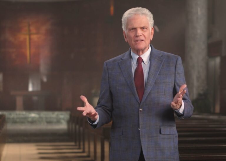 Franklin Graham delivers televised Easter message from Minneapolis: 'What is Truth?' Franklin Graham delivers televised Easter message from Minneapolis: 'What is Truth?'
