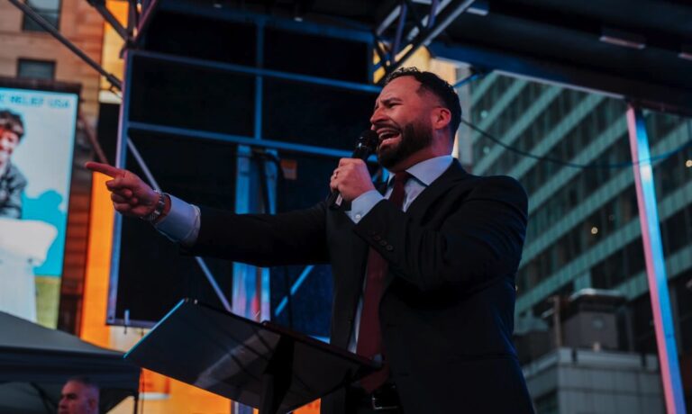 ‘People…Started Manifesting Demons’: Shocking Moments During Pastor’s Historic NYC Sermon 'People…Started Manifesting Demons': Shocking Moments During Pastor's Historic NYC Sermon