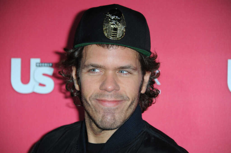 Perez Hilton Is Reading Through the Entire Bible: ‘God Saved Me’ Perez Hilton Is Reading Through the Entire Bible: 'God Saved Me'