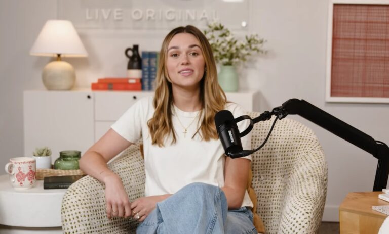 Sadie Robertson Huff recalls ‘terrifying’ moment baby stopped breathing, credits God for recovery Sadie Robertson Huff recalls ‘terrifying’ moment baby stopped breathing, credits God for recovery