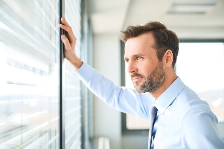 The Excellence of His Majesty (April 12) The Excellence of His Majesty (April 12)