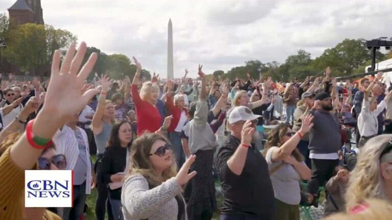 CBN's Gordon and Abigail Robertson to Speak at 'Rededicate 250' Event on National Mall