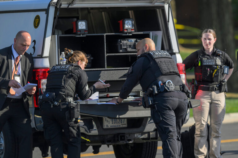 Shooting Near the White House After Man Spotted with a Gun