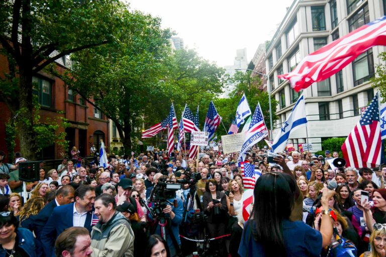 "We Have to Tell the Mayor it's Not OK": Jewish New Yorkers Protest Rise in Antisemitism