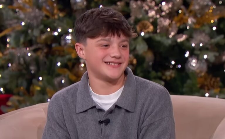 Christian Artist Stuns Music World at 14 Years Old, Uses His Gifts to Glorify Christ Christian Artist Stuns Music World at 14 Years Old, Uses His Gifts to Glorify Christ