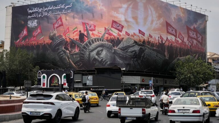 Trump Calls Off Iran Attack; Israeli Expert Says Iran a 'Paper Tiger'