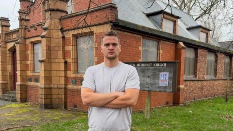 Brit Millionaire to Fund Legal Defense for Christian Street Preachers, Warns of ‘Double Standard’ Brit Millionaire to Fund Legal Defense for Christian Street Preachers, Warns of 'Double Standard'