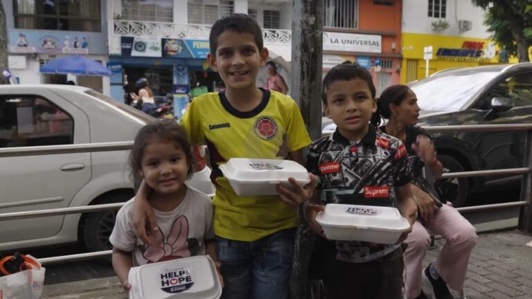 Operation Blessing Joins with Church Partner to Feed Hundreds of Colombia Quake Victims