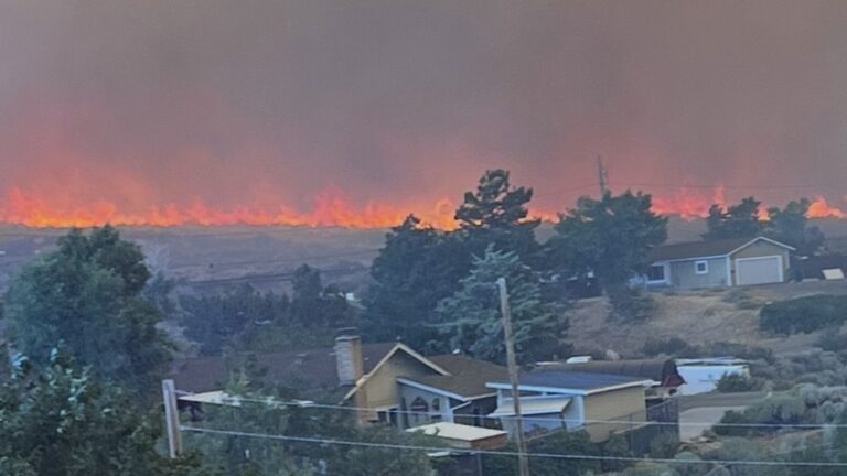 Raging Hawk Fire Forces 42,000 From Homes Near Reno, Injures First Responders