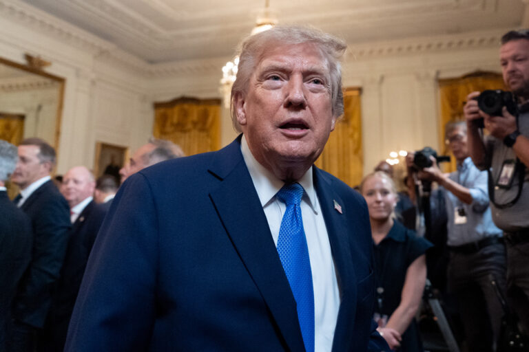 Trump Renews Fight Over Birthright Citizenship, Targets ‘Birth Tourism’ Trump Renews Fight Over Birthright Citizenship, Targets 'Birth Tourism'