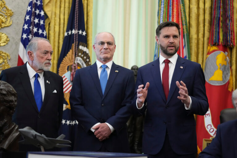 Trump Considers Strikes to Preempt Iran as Huckabee, Leiter, Vance Address Jewish GOP