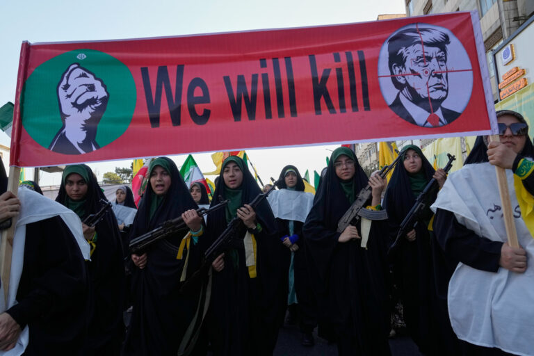 Trump Weighs 3 Paths on Iran as US-Tehran on Collision Course at UN Assembly Trump Weighs 3 Paths on Iran as US-Tehran on Collision Course at UN Assembly