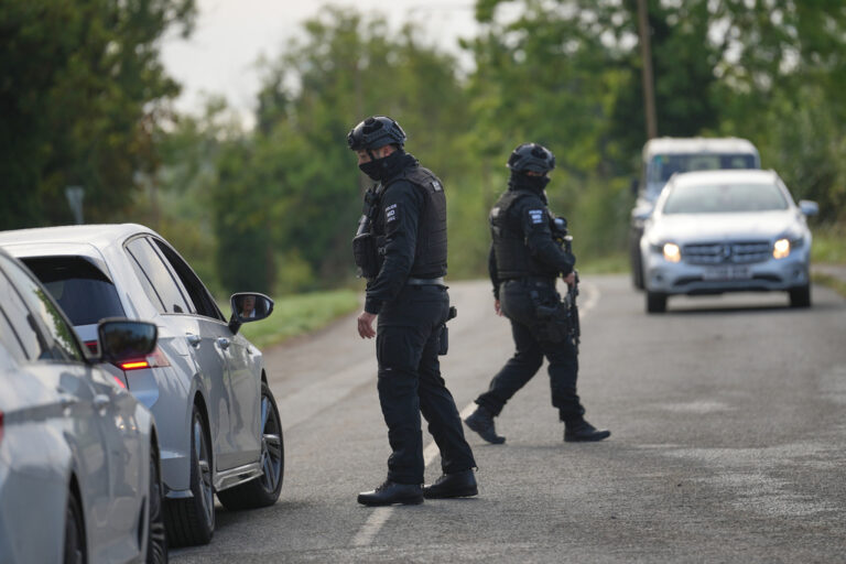 UK Frees Air Base Terror Suspects on Bail as Trump Denies 'Hoax' Report on Iran Deal