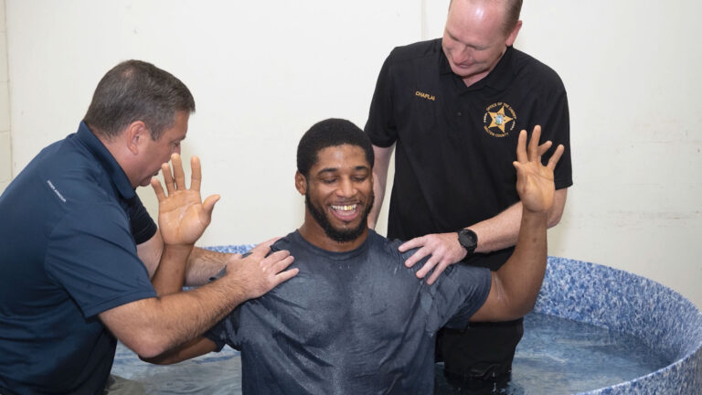 'Life Returns to Their Eyes': Florida Jail Ministry Sees Revival, Record Baptisms