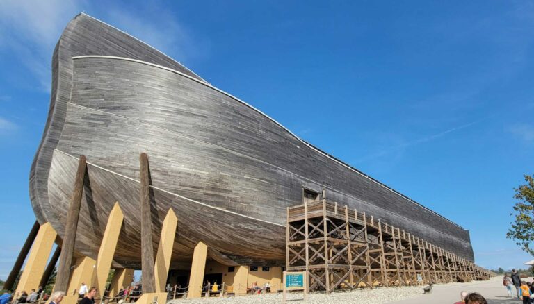 Man Convinced He’s Found Noah’s Ark Delivers Message For Critics Man Convinced He’s Found Noah’s Ark Delivers Message For Critics